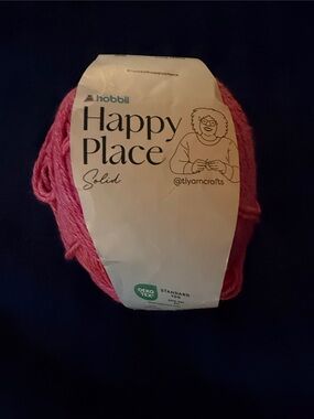 Hobbii Happy Place Solid Yarn - Pink